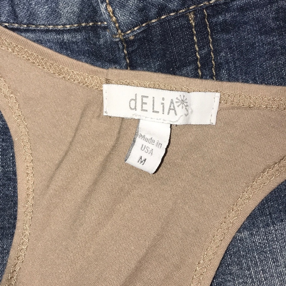 Delia’s Sz M London Union Jack fringe tank tan - Picture 6 of 7